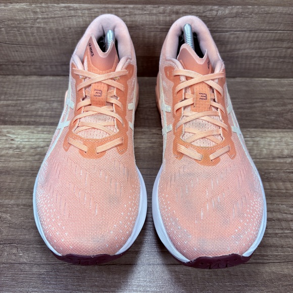 Asics Dynablast 3 Pink Womens US Size 8 EUR 38.5 1012B289 Running Shoes - Picture 2 of 10